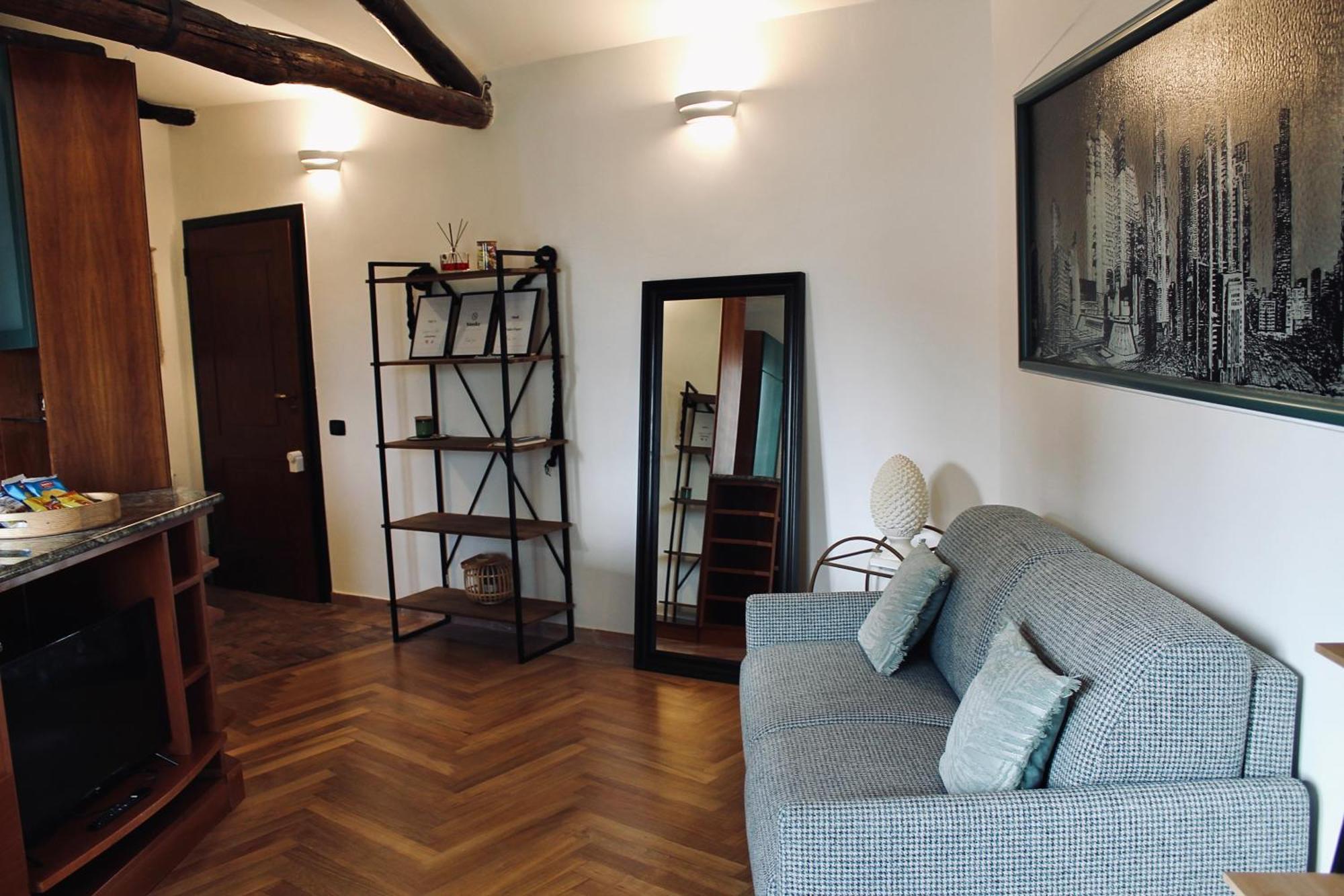 Kiko'S Lodge - Historical Apartment In Como Dış mekan fotoğraf